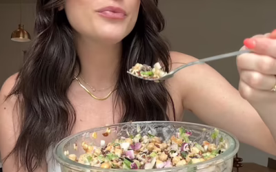 WEEKLY MINI MEAL PREP: freezer crunch bars + wild rice salad + raspberry chia parfait